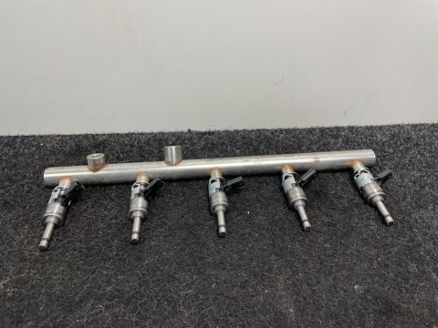 Audi R8 Lamborghini Huracan Fuel Injectors + Injectorrail 