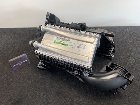 Mercedes Benz C-Klasse 254.915 Intake Manifold 4KM!
