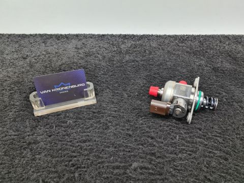 Mercedes Benz A45 C63 AMG 139.580 139.980 High Pressure Fuel Pump A1390700000