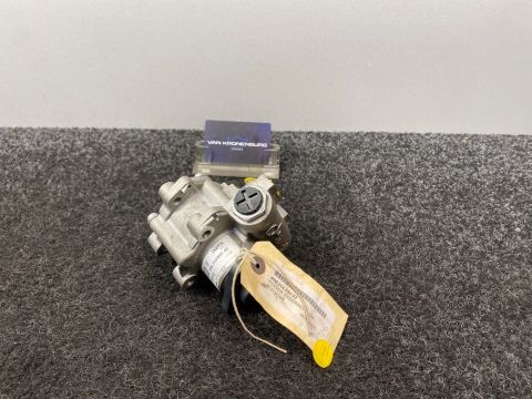 Porsche 911 (996) 3.6 Carrera Power Steering Pump OEM NEW! 99631405002